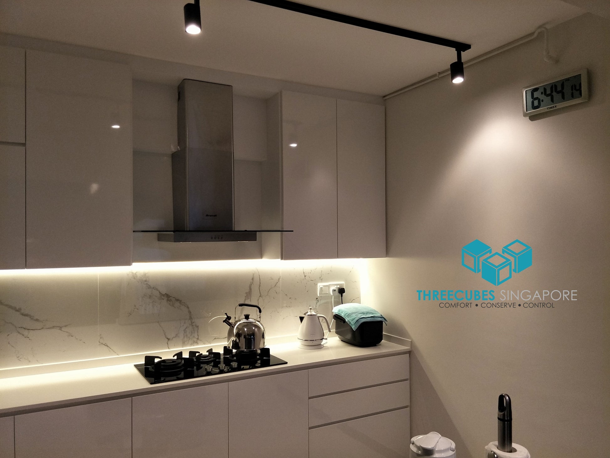 5050 LED Strip Light (5m) - Three Cubes Lightings (Singapore)