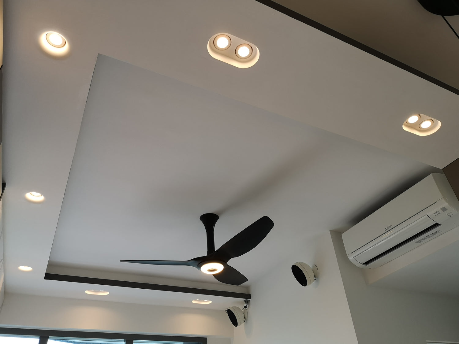 Designer Lights Ceiling Fans Made for Siingapore Homes