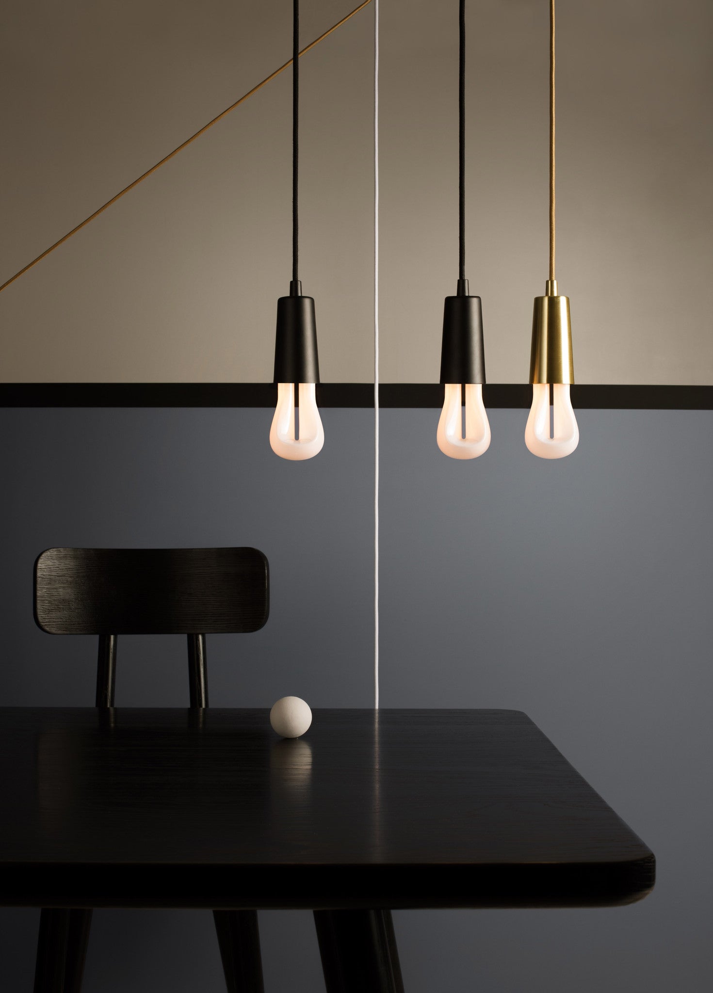 PLUMEN® Bulbs 002 (LED) - Three Cubes Lightings (Singapore)