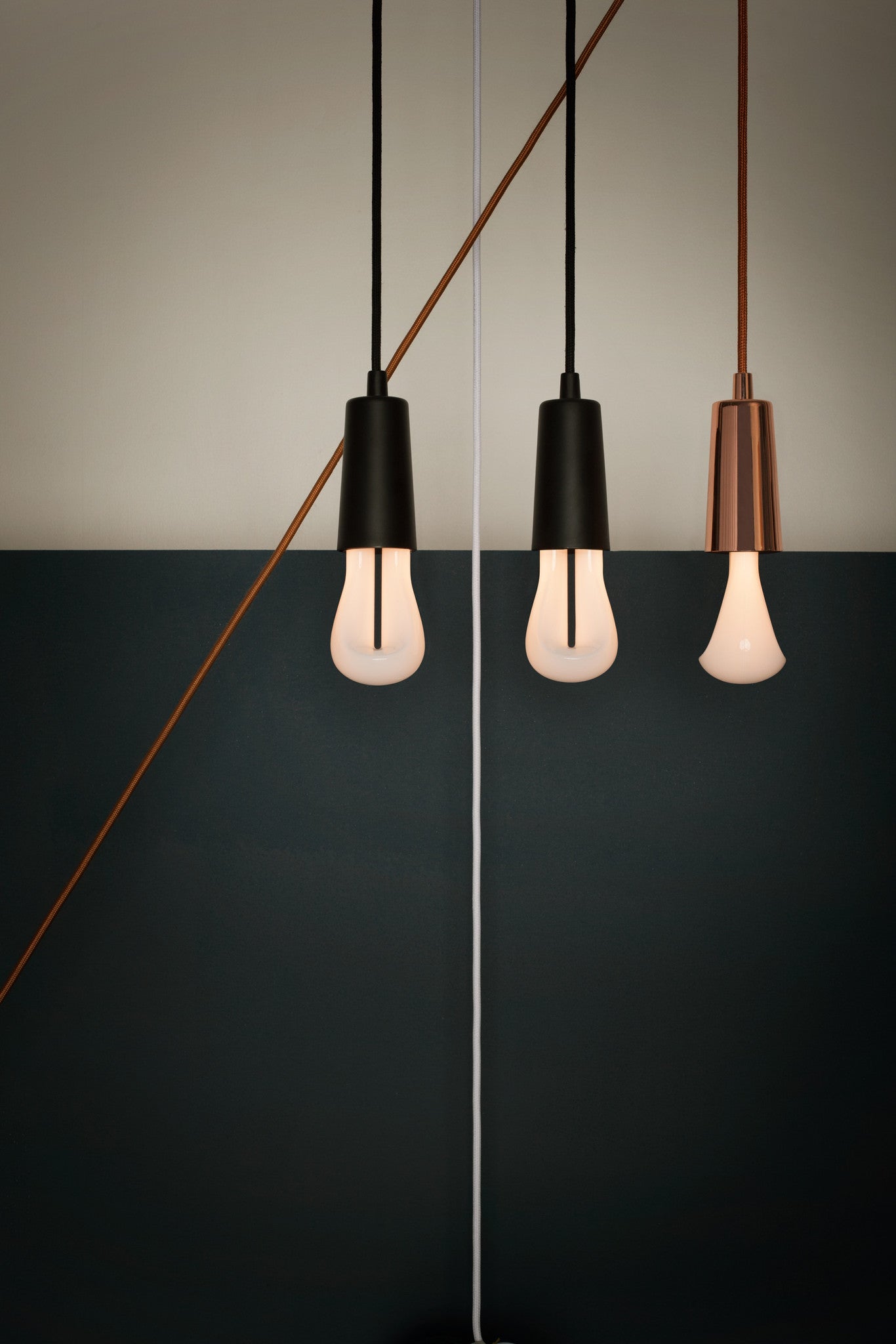 PLUMEN® Bulbs 002 (LED) - Three Cubes Lightings (Singapore)
