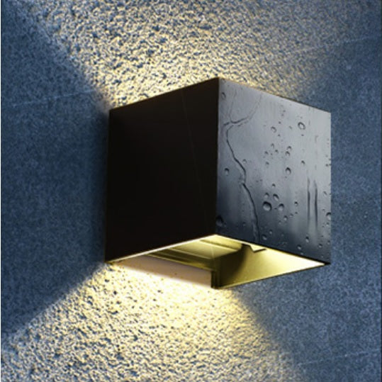 Outdoor Wall Light (SQUAREBOX) - Three Cubes Lightings (Singapore)